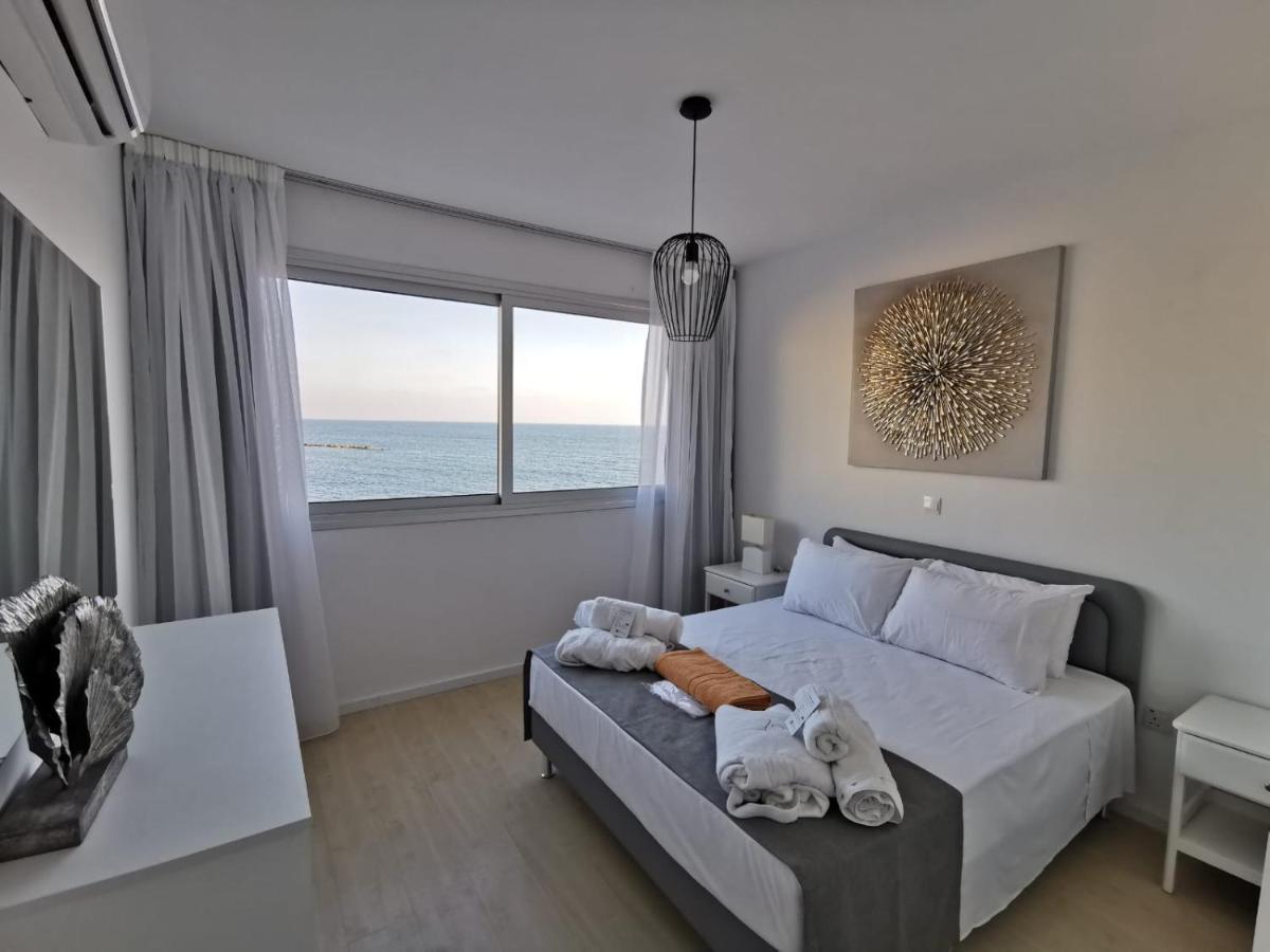 Cosea Living: Seaside Two Bedroom Flat In Harbour 106 Paphos Exterior foto
